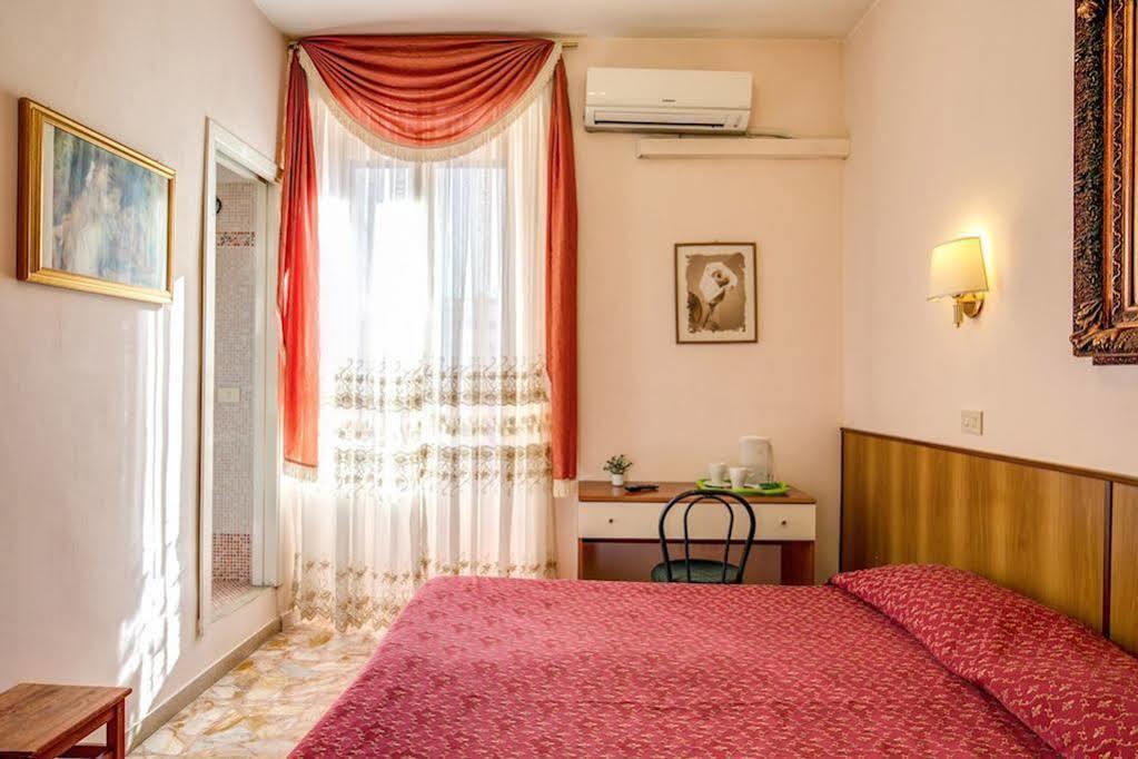 Bed and Breakfast Millyhouse Roma Exterior foto